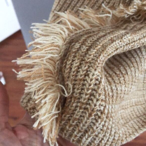 NWT 2Chic Tan oversized kimono style vest knit. One size - Picture 7 of 8